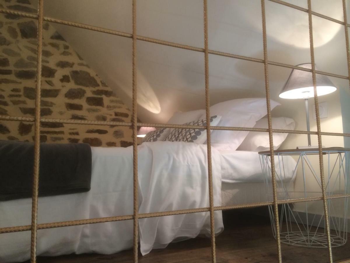 La Chambre Montbrault Fleurigne Luaran gambar