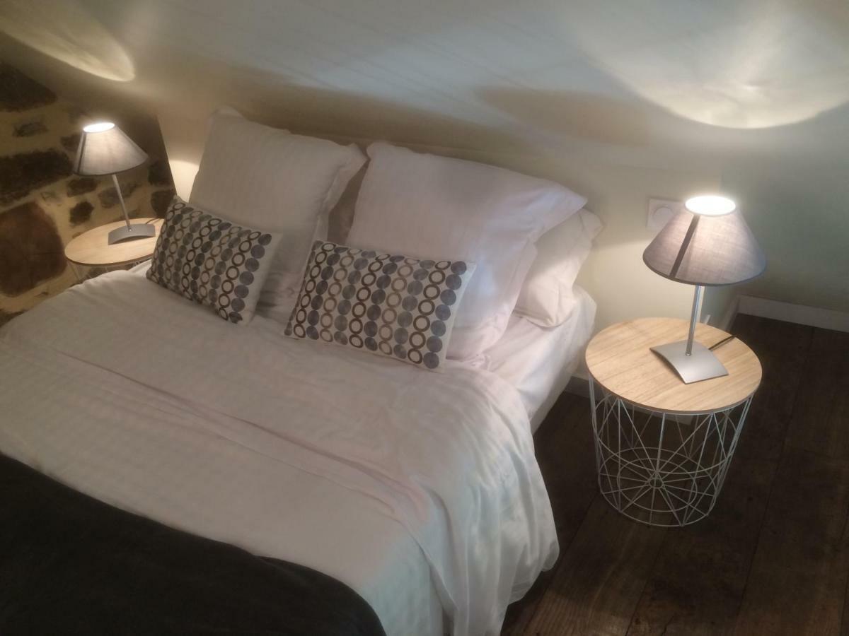 La Chambre Montbrault Fleurigne Luaran gambar
